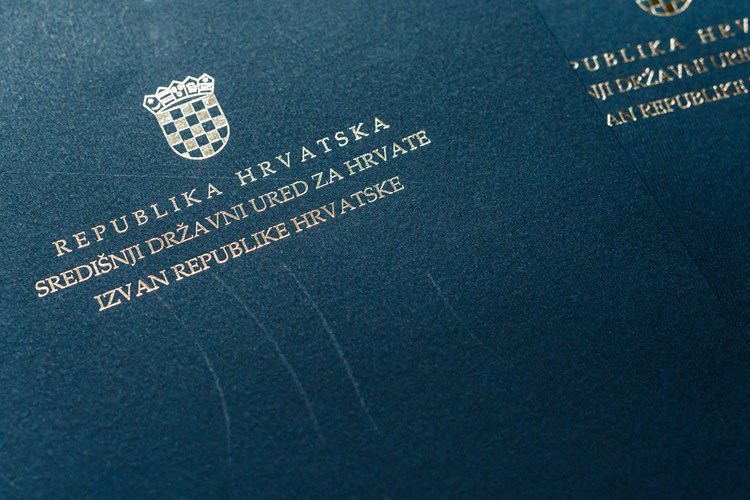 Slika /slike/Najava potpisivanje ugovora BiH 25.jpg